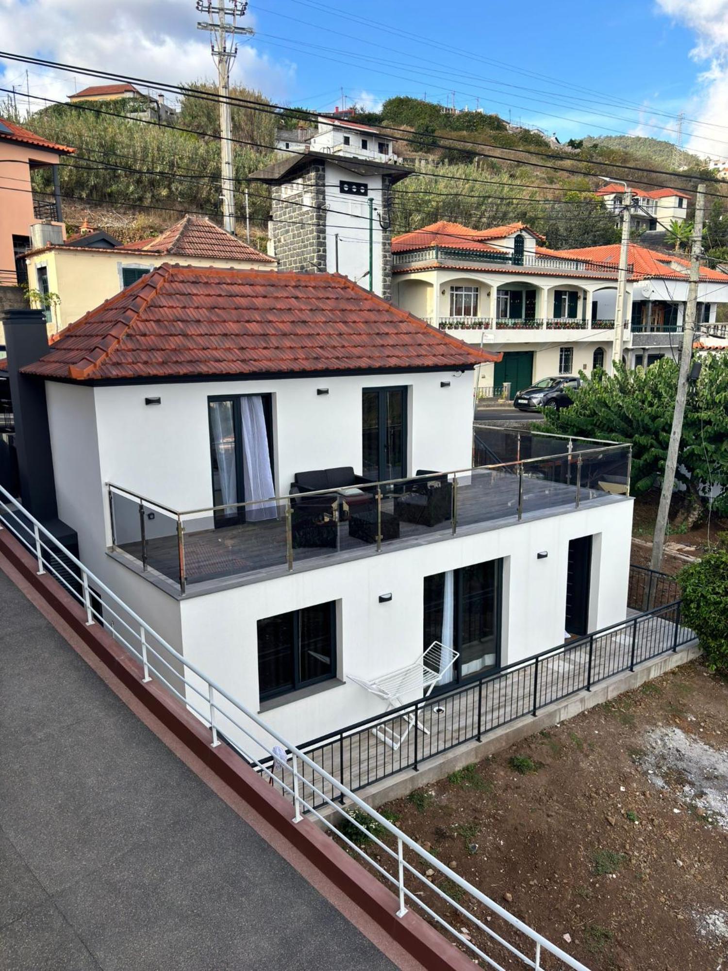 Carmelita House 1 Villa ริเบรา บราวา ภายนอก รูปภาพ